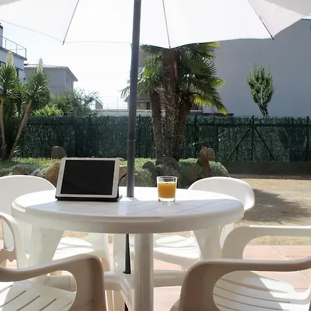 Apartment Margarita Sabina Pinell *