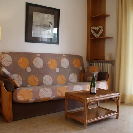 Margarita Sabina Pinell Apartment *
